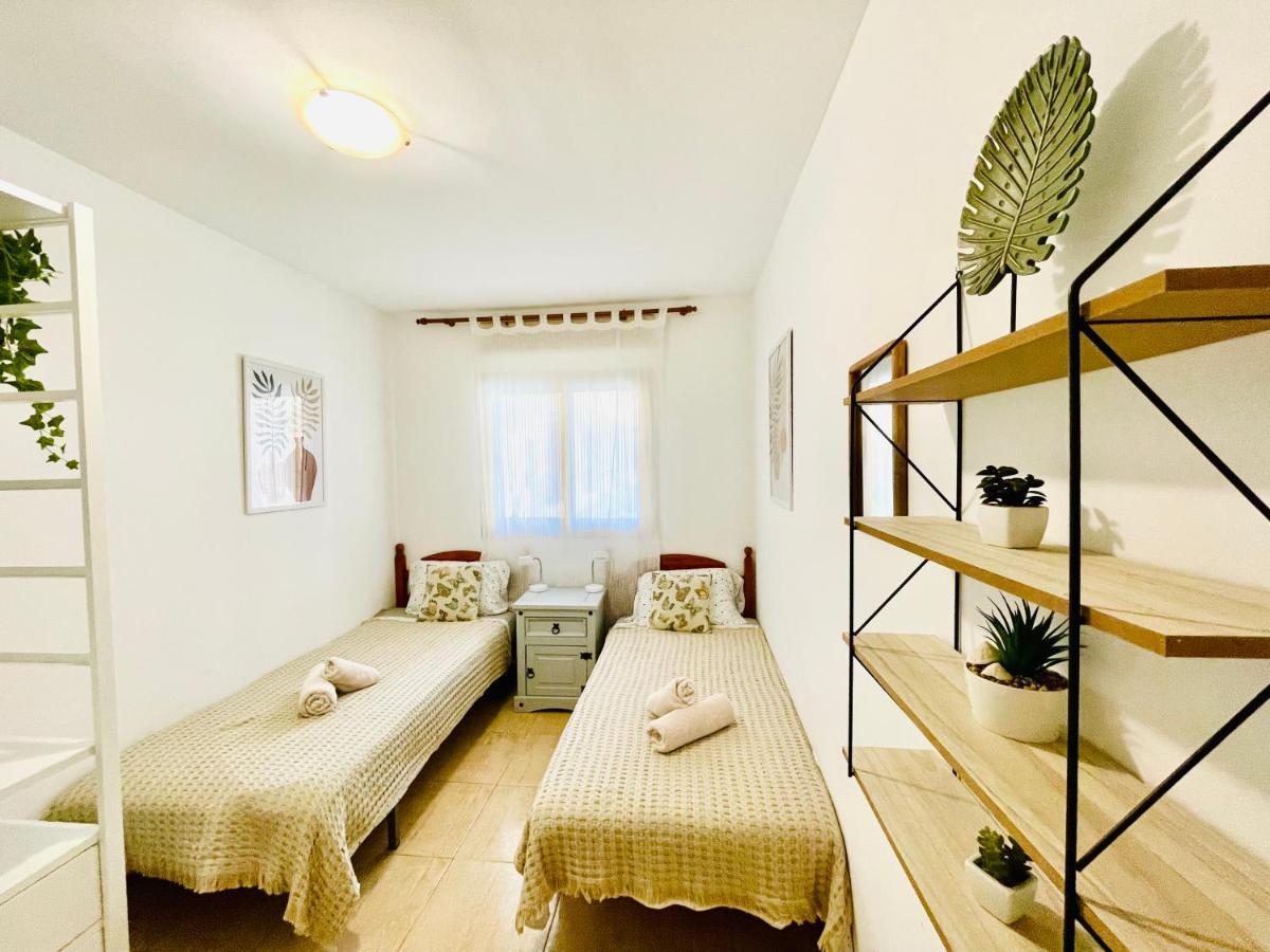 Rooftop Pool Apartment คอร์ราเลโฮ ภายนอก รูปภาพ
